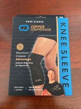 Copper Compression Black Knee Sleeve -size S/M